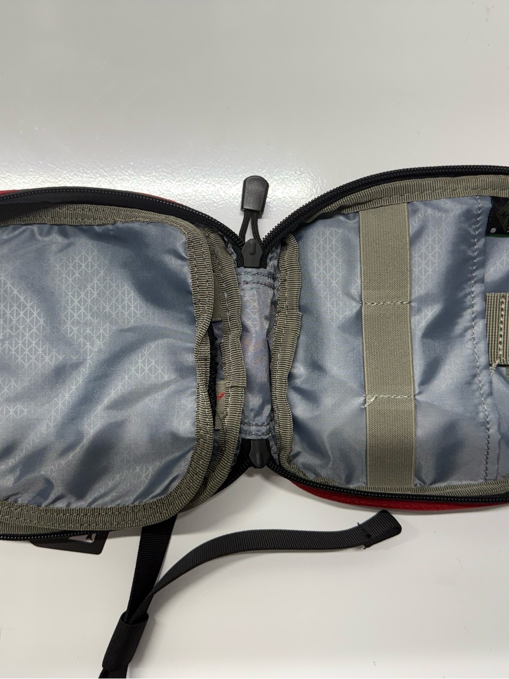 Condor Rip-away EMT pouch - Picture 3 of 6